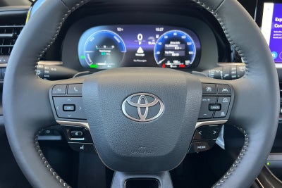 2026 Toyota Toyota Crown Signia XLE