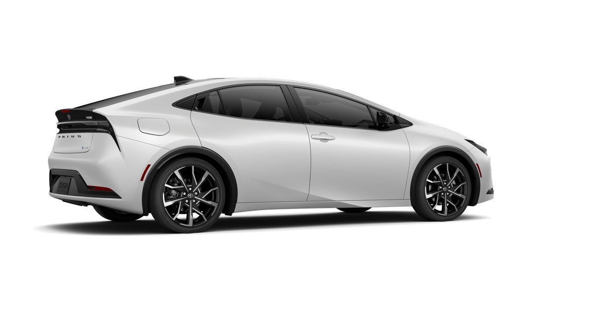 2027 Toyota Prius Plug-in Hybrid XSE Premium