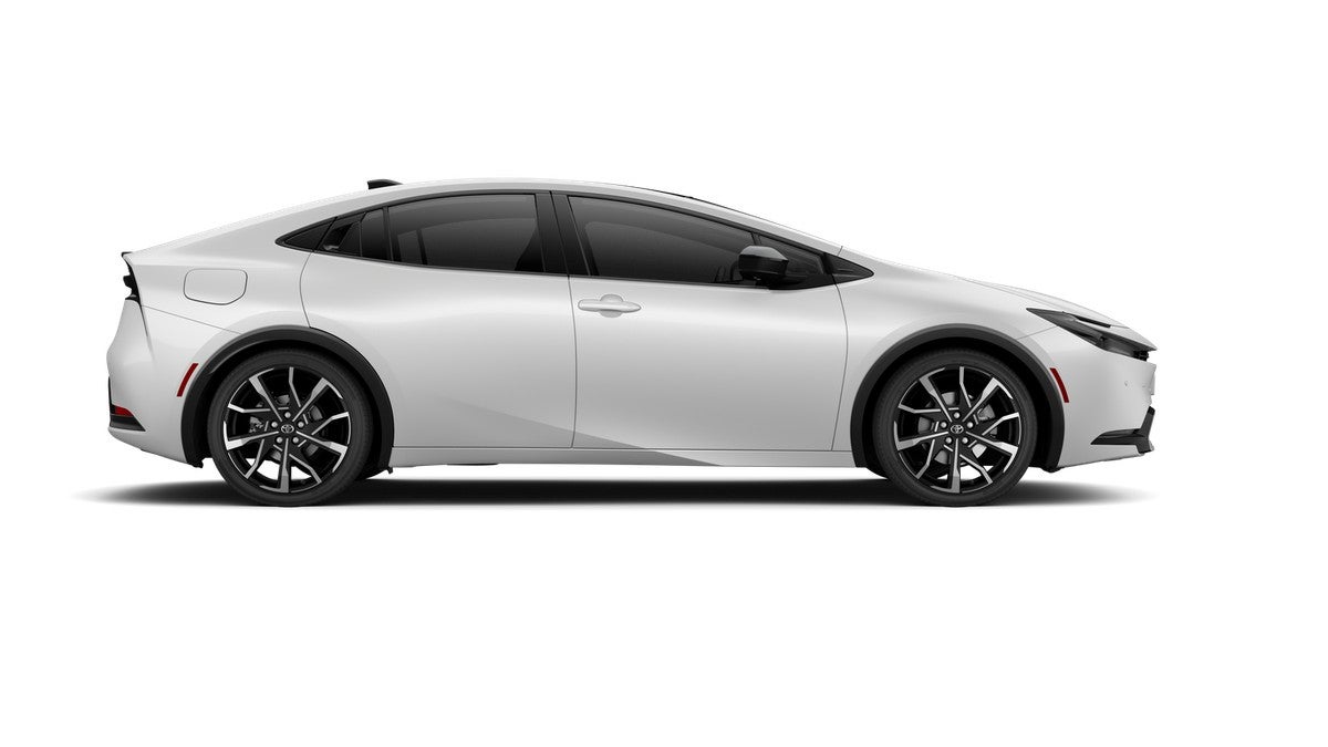 2027 Toyota Prius Plug-in Hybrid XSE Premium