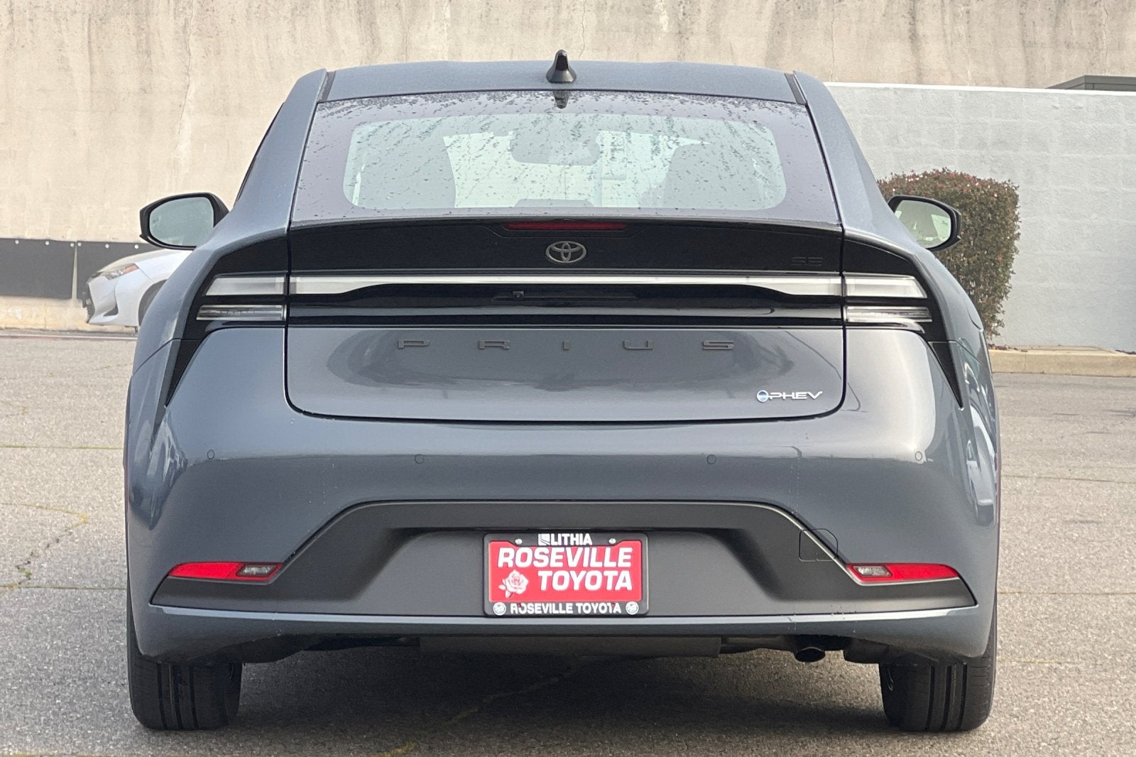 2026 Toyota Prius Plug-in Hybrid SE