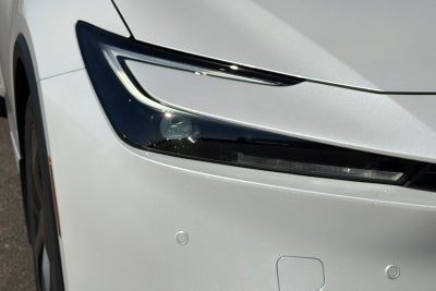 2027 Toyota Prius Plug-in Hybrid SE