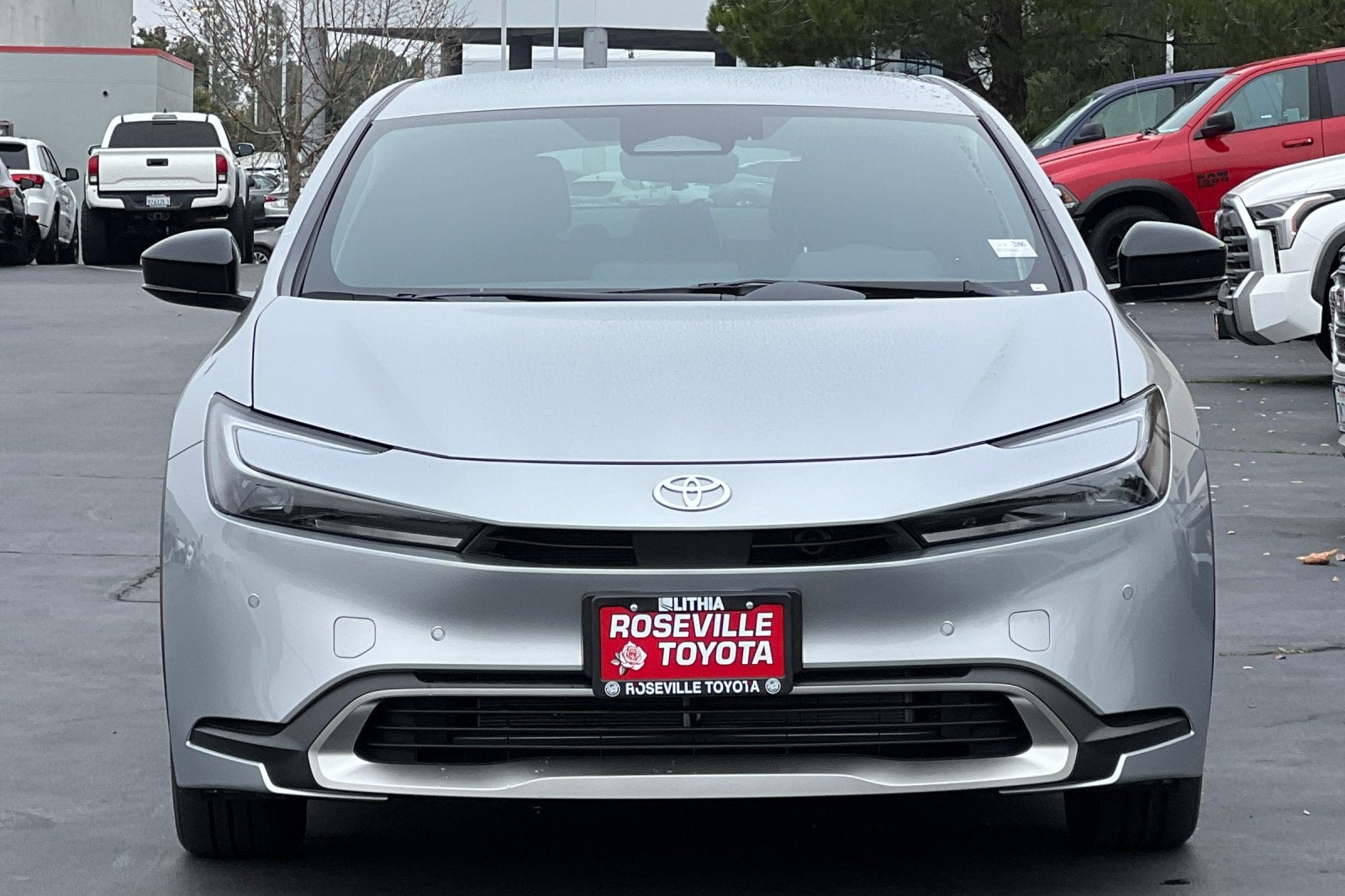 2026 Toyota Prius Plug-in Hybrid SE