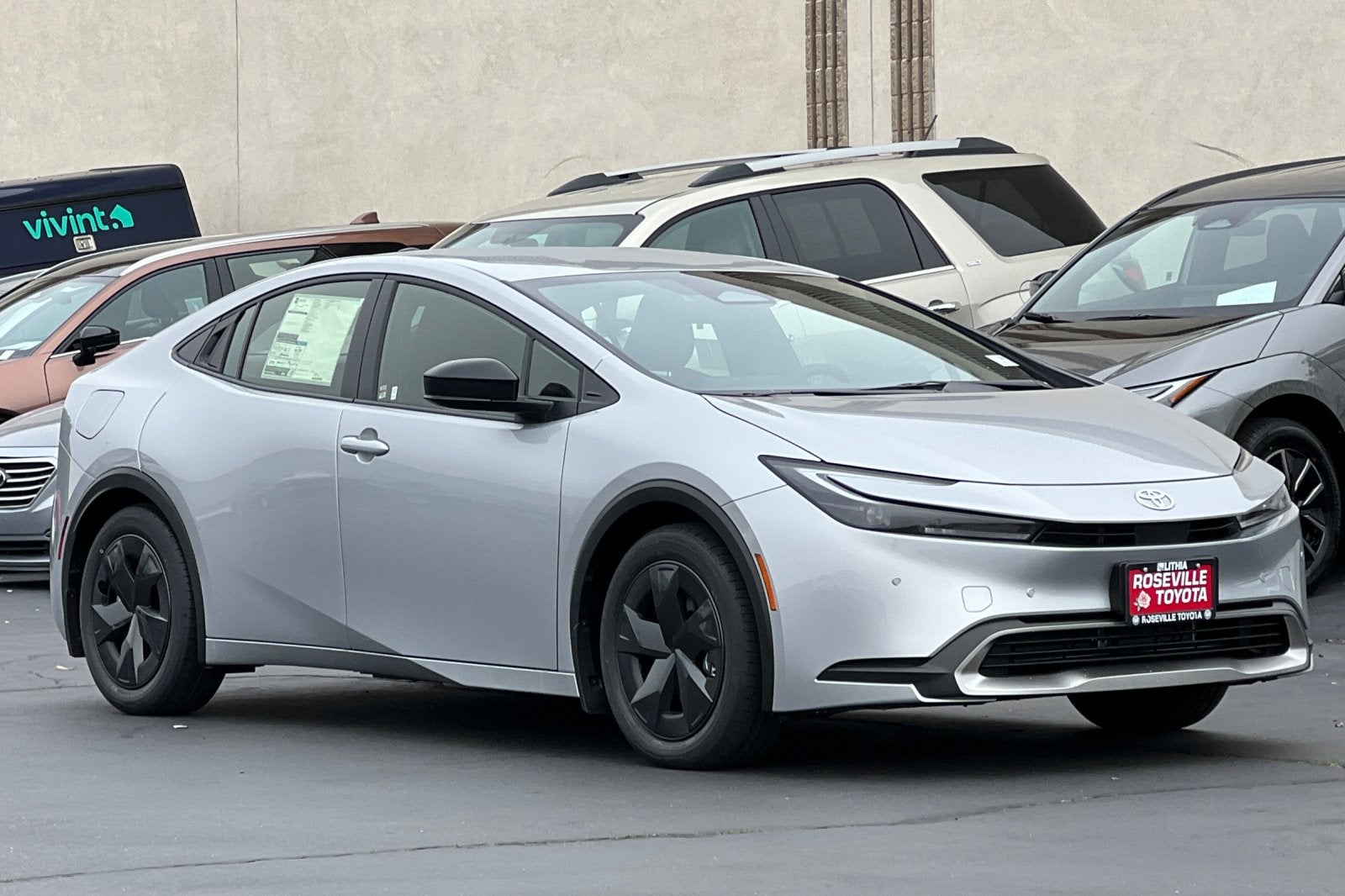 2026 Toyota Prius Plug-in Hybrid SE