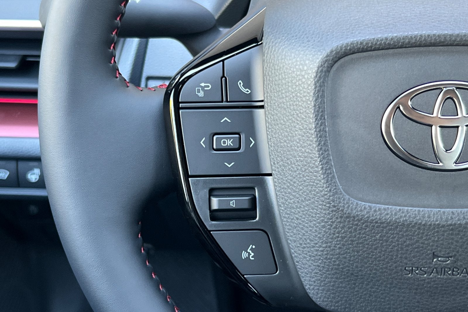 2027 Toyota Prius Plug-in Hybrid XSE Premium