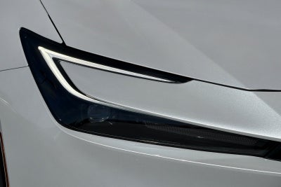 2027 Toyota Prius Plug-in Hybrid XSE Premium