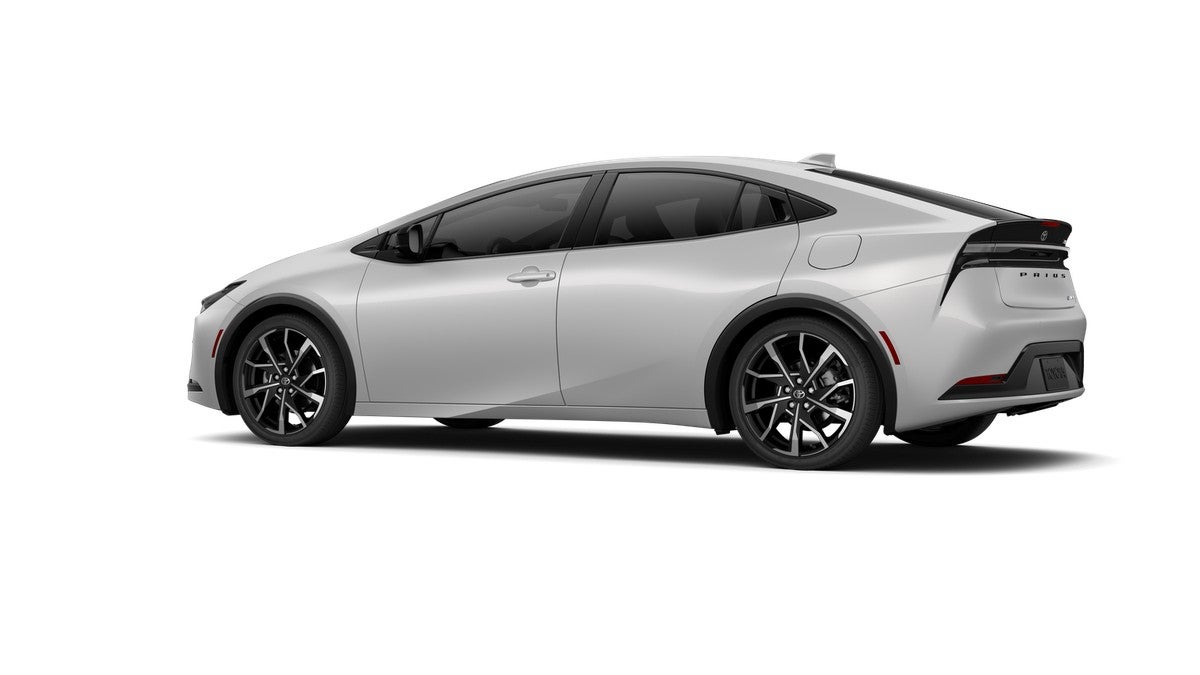 2027 Toyota Prius Plug-in Hybrid XSE