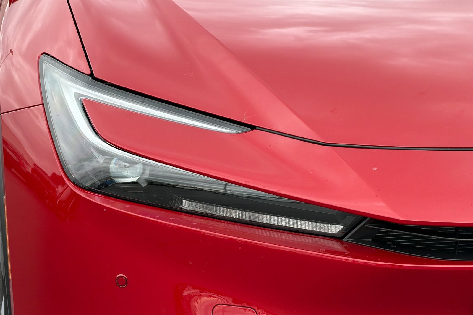 2027 Toyota Prius Plug-in Hybrid SE