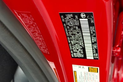 2027 Toyota Prius Plug-in Hybrid SE