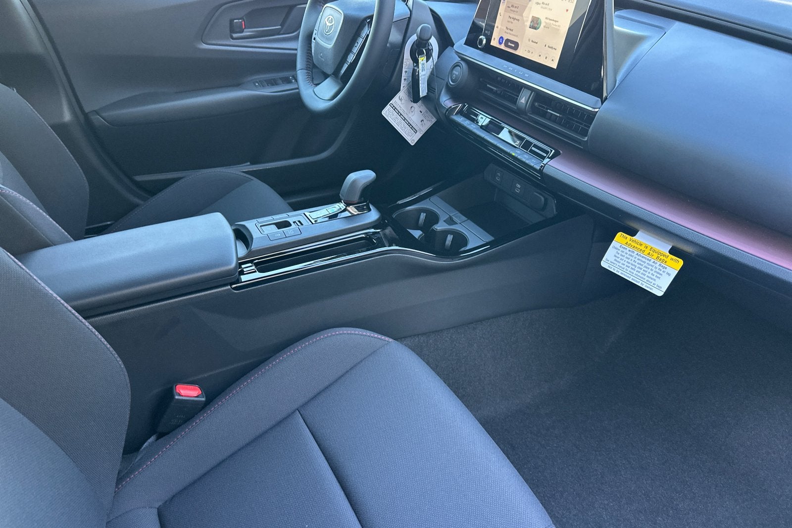 2026 Toyota Prius Plug-in Hybrid SE