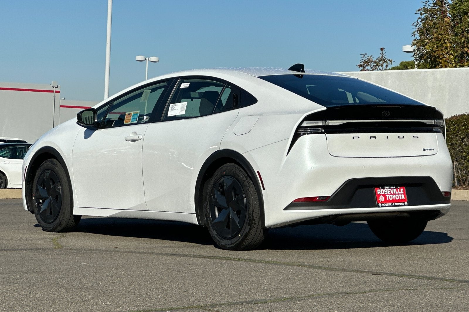 2026 Toyota Prius Plug-in Hybrid SE