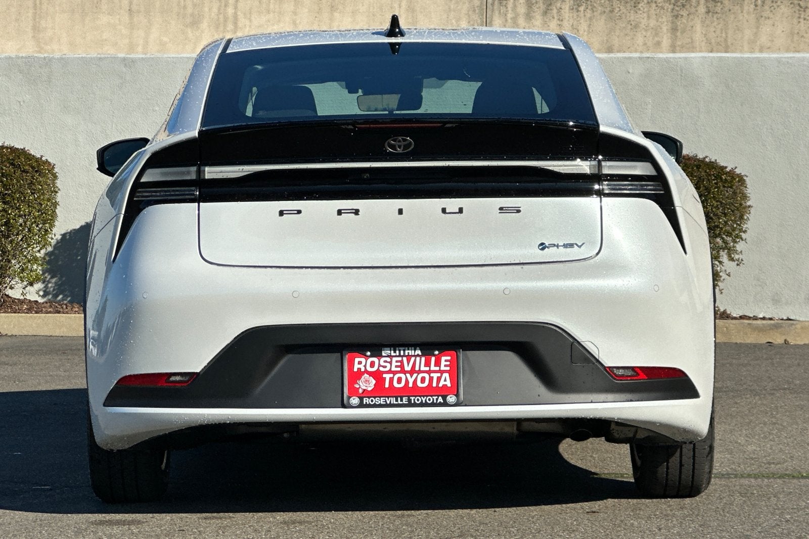 2026 Toyota Prius Plug-in Hybrid SE