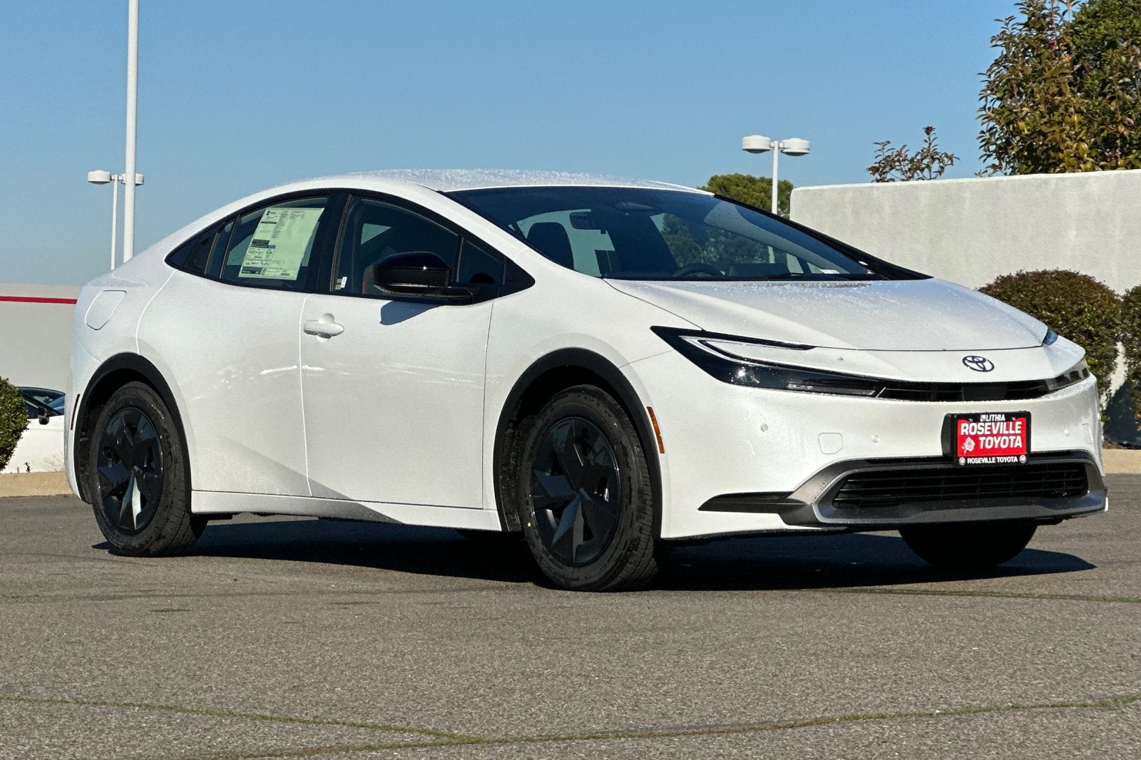 2026 Toyota Prius Plug-in Hybrid SE