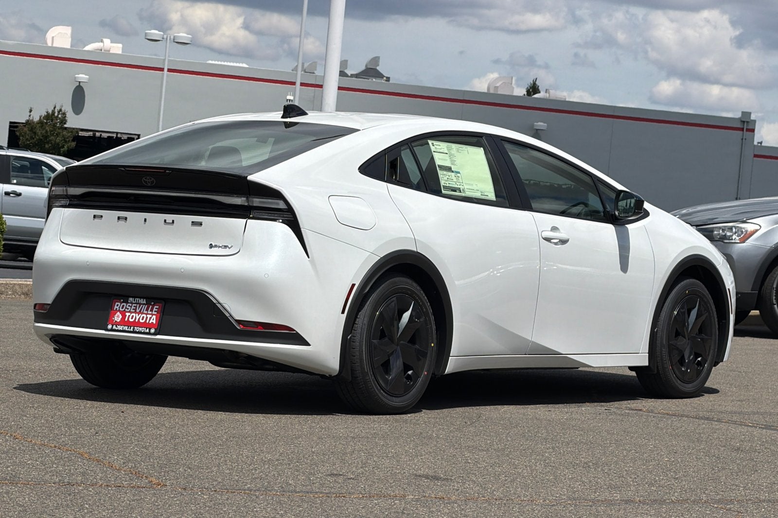 2026 Toyota Prius Plug-in Hybrid SE