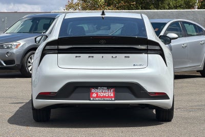 2026 Toyota Prius Plug-in Hybrid SE