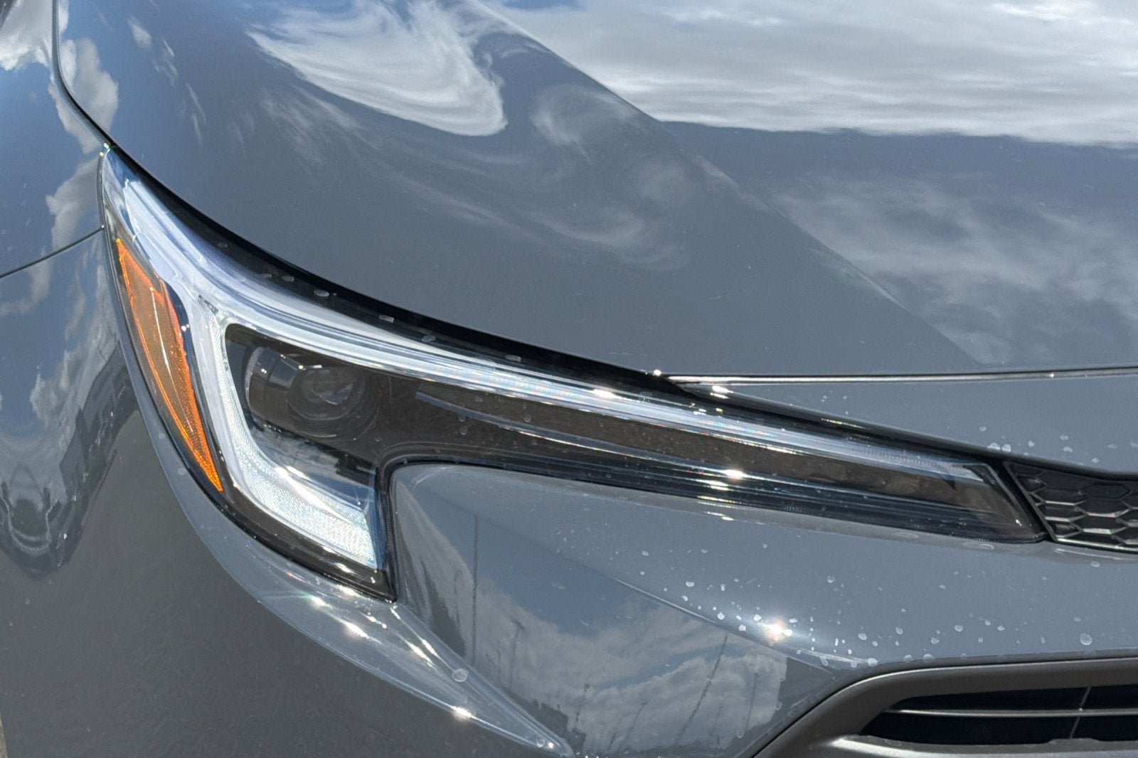 2026 Toyota Corolla Hybrid XLE