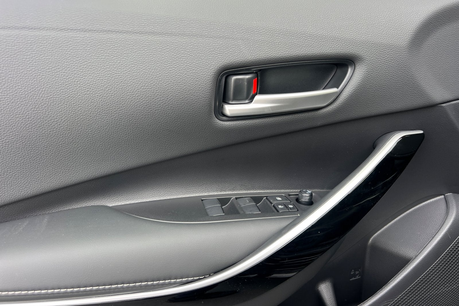 2026 Toyota Corolla Hybrid XLE