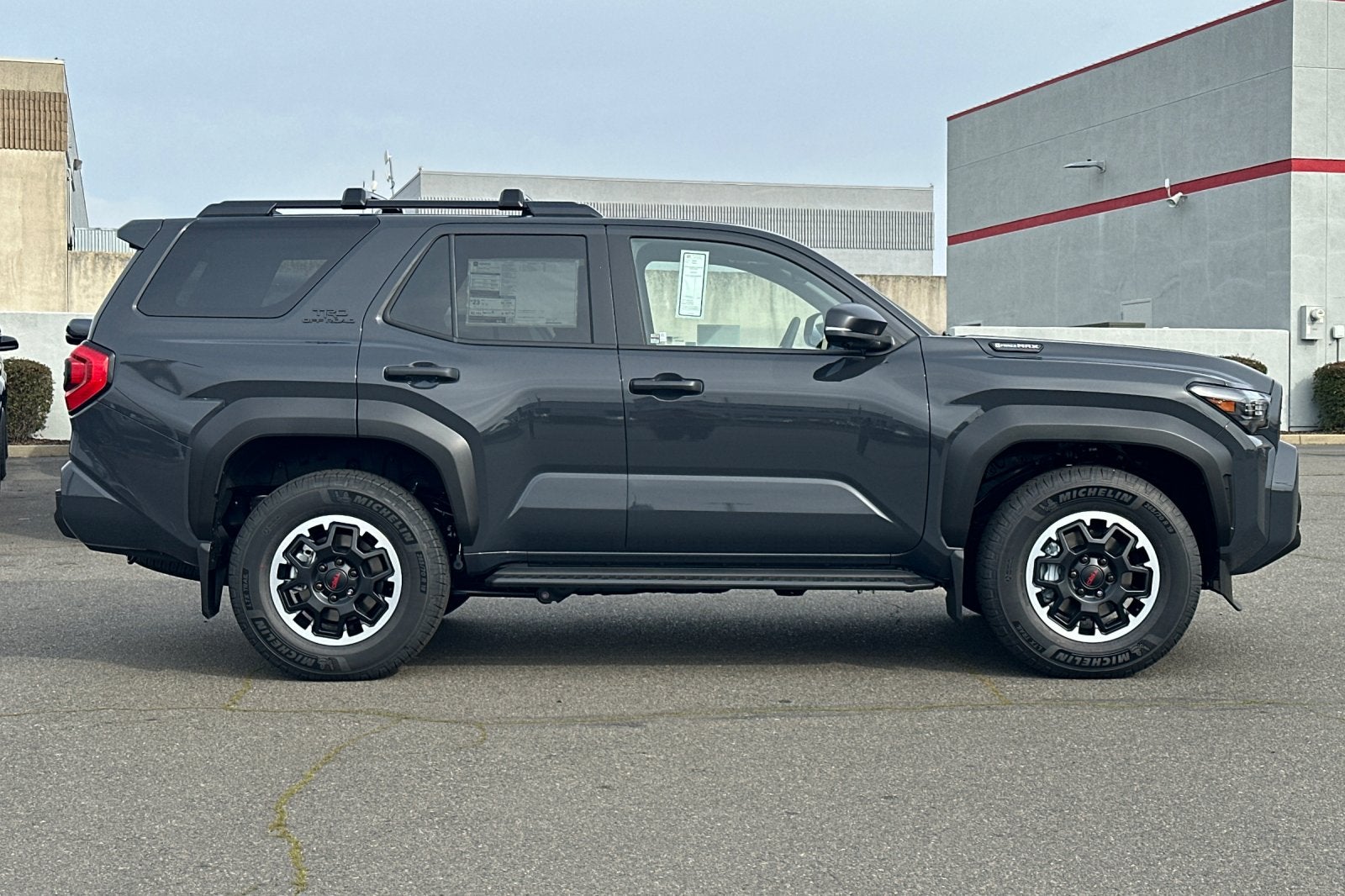 2026 Toyota 4Runner i-FORCE MAX 4Runner TRD Off-Road Premium