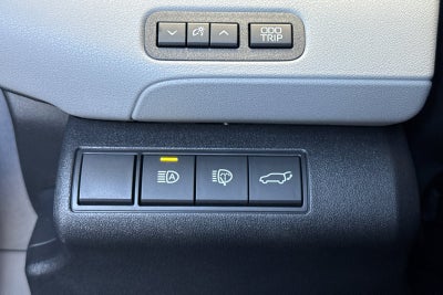 2026 Toyota C-HR XSE