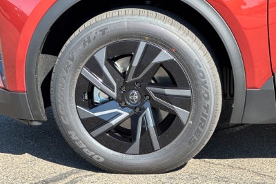 2027 Toyota C-HR SE