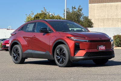 2027 Toyota C-HR SE