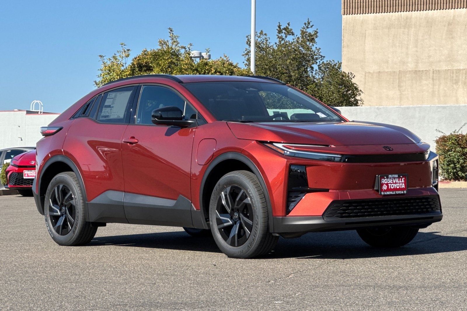 2027 Toyota C-HR SE