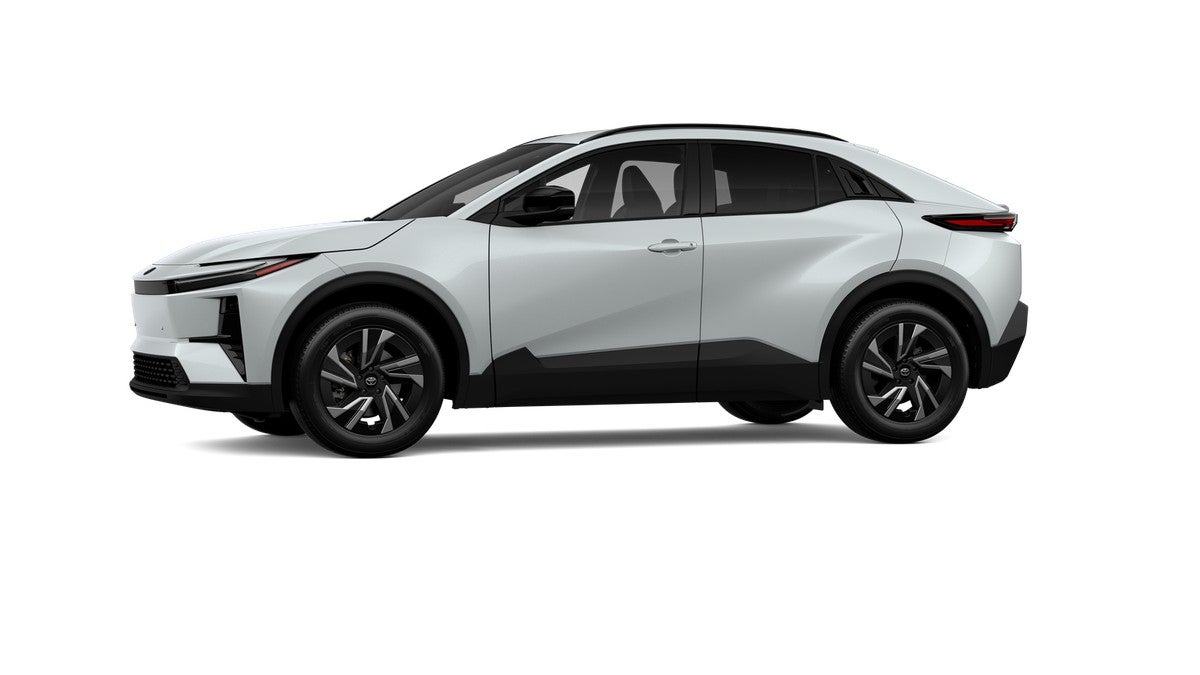 2027 Toyota C-HR SE