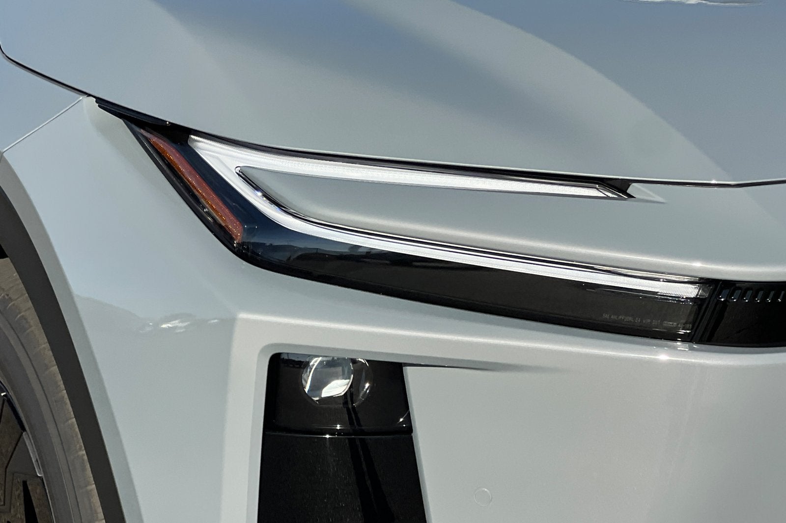 2027 Toyota C-HR SE
