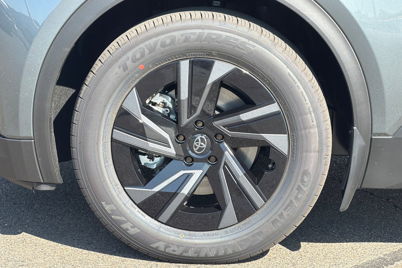 2027 Toyota C-HR SE