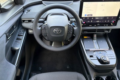 2027 Toyota C-HR SE