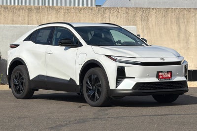 2027 Toyota C-HR SE