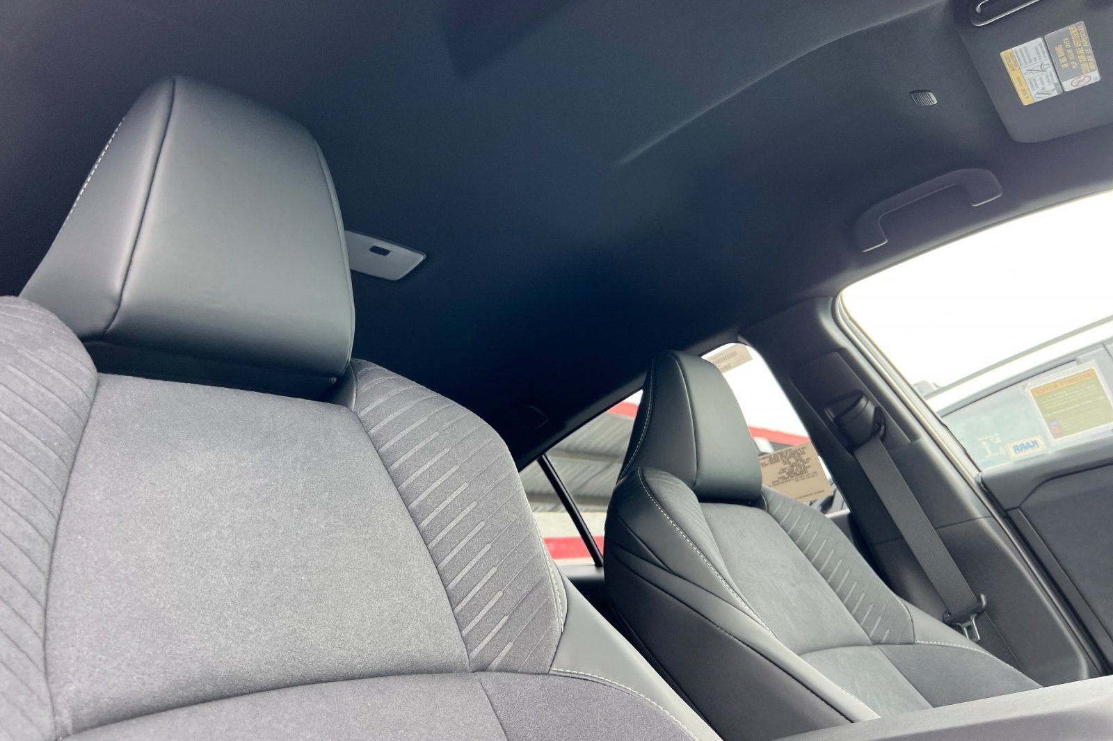 2026 Toyota C-HR XSE