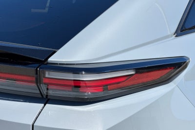 2027 Toyota C-HR SE