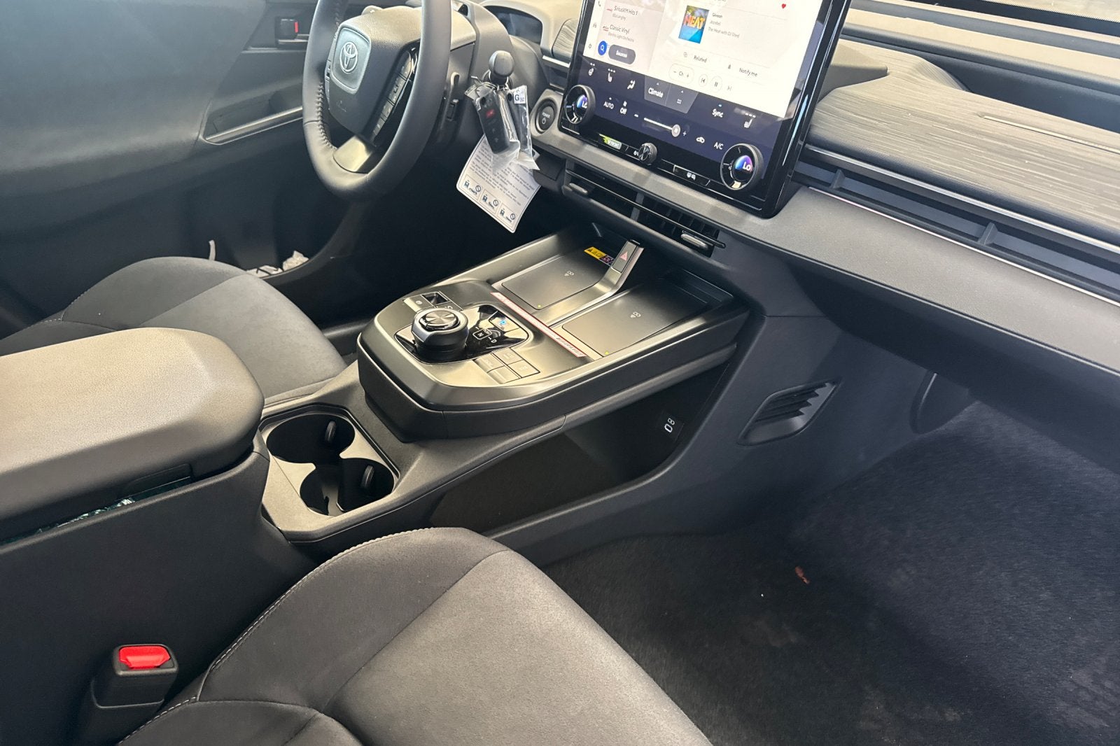 2026 Toyota C-HR XSE