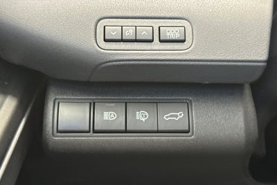 2026 Toyota C-HR XSE