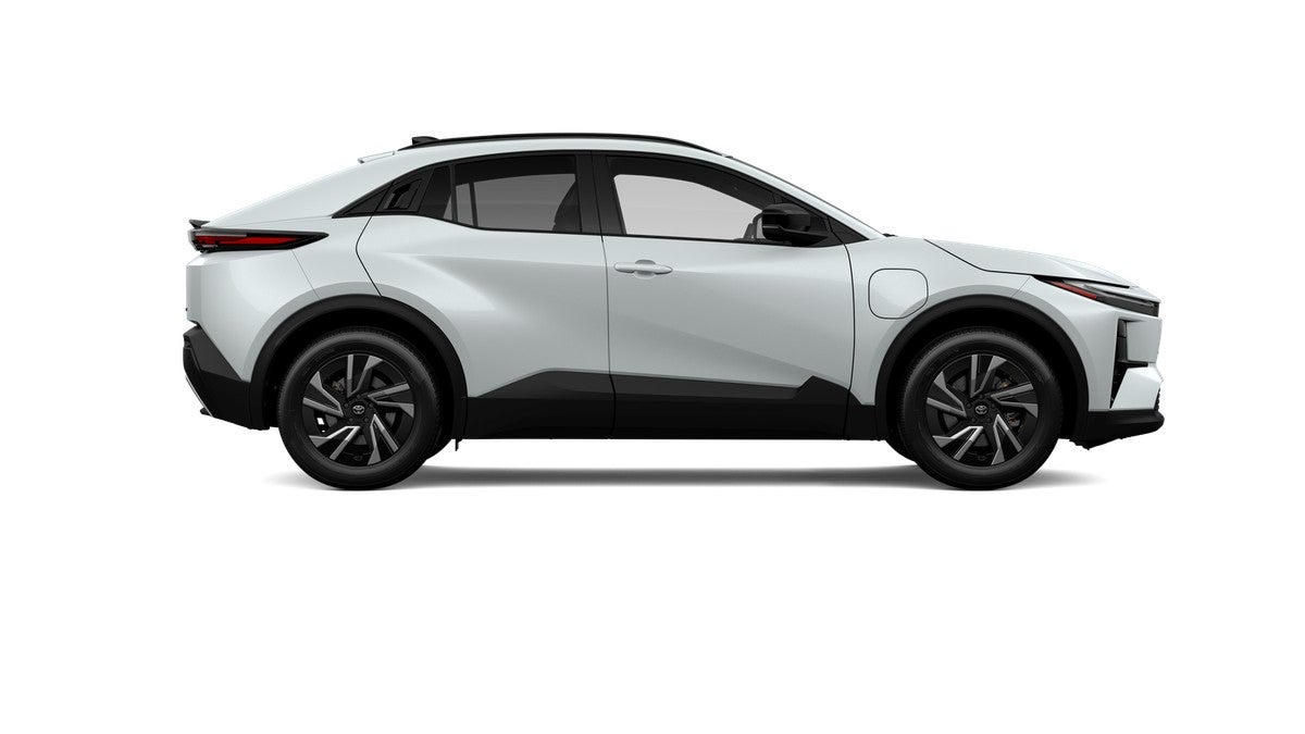 2027 Toyota C-HR SE