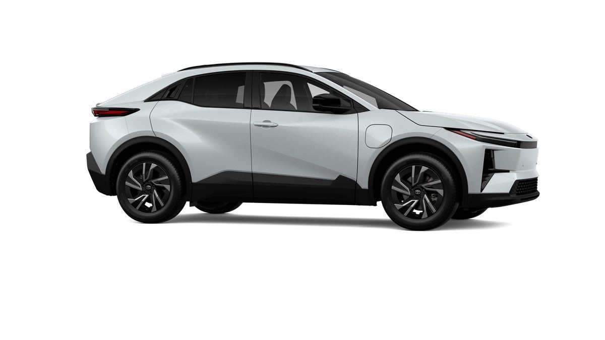 2027 Toyota C-HR SE
