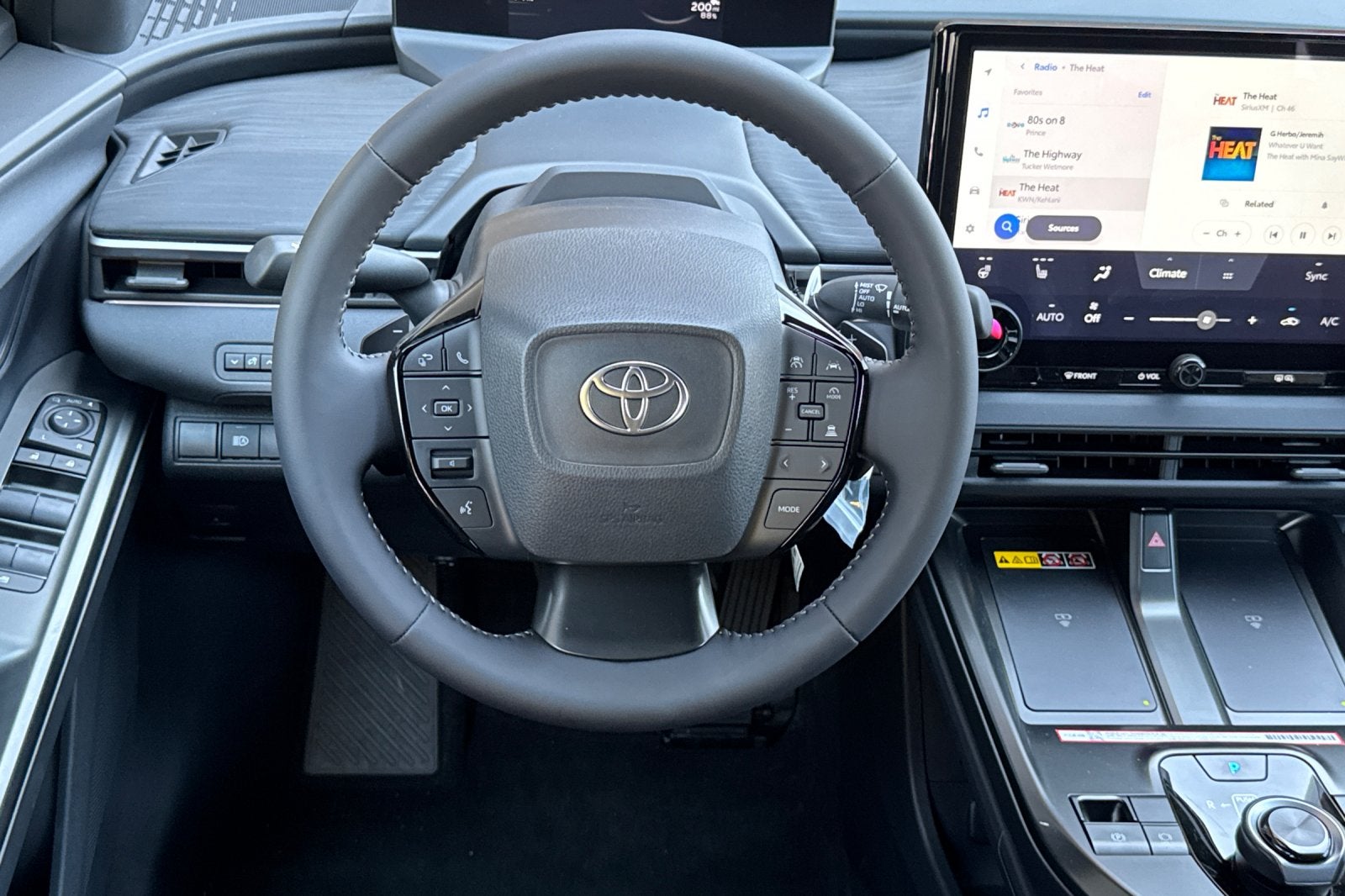 2026 Toyota C-HR SE