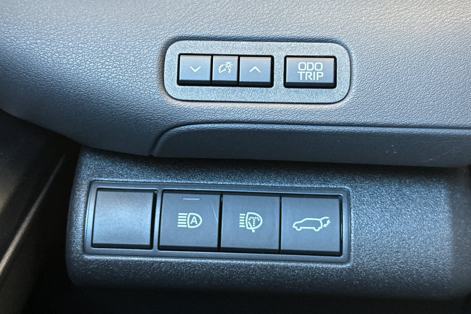 2026 Toyota bZ Woodland AWD