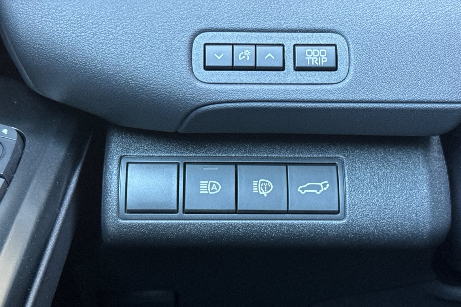 2026 Toyota bZ Woodland AWD