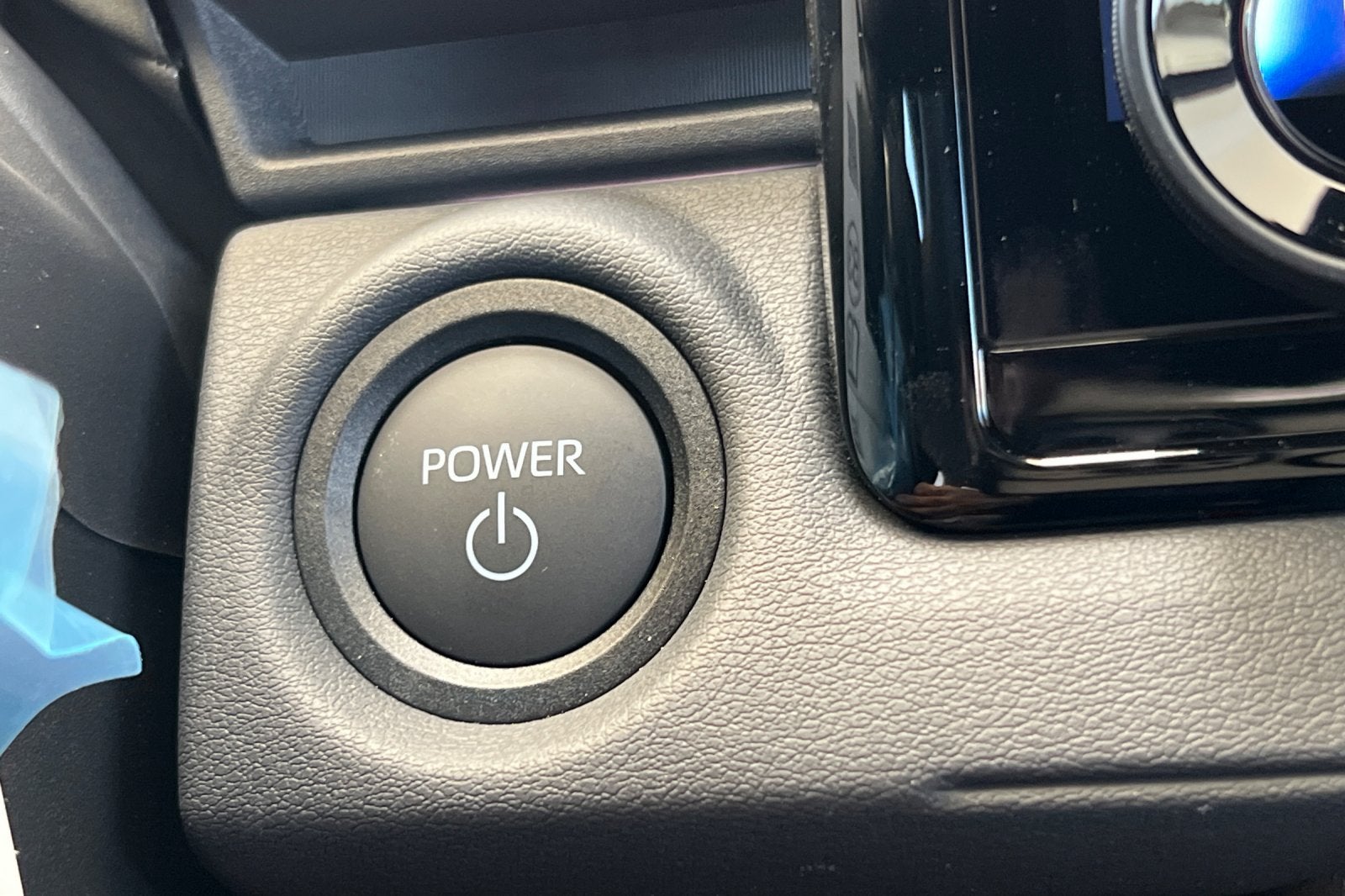 2026 Toyota bZ Woodland AWD