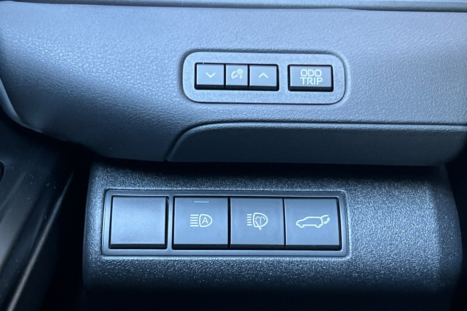 2026 Toyota bZ Woodland AWD