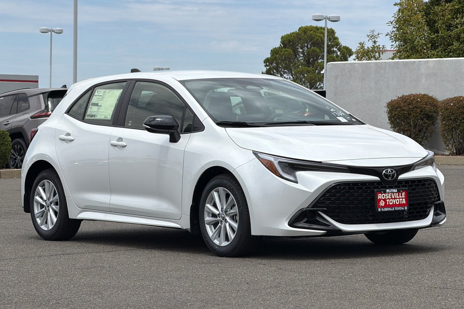 2026 Toyota Corolla Hatchback SE