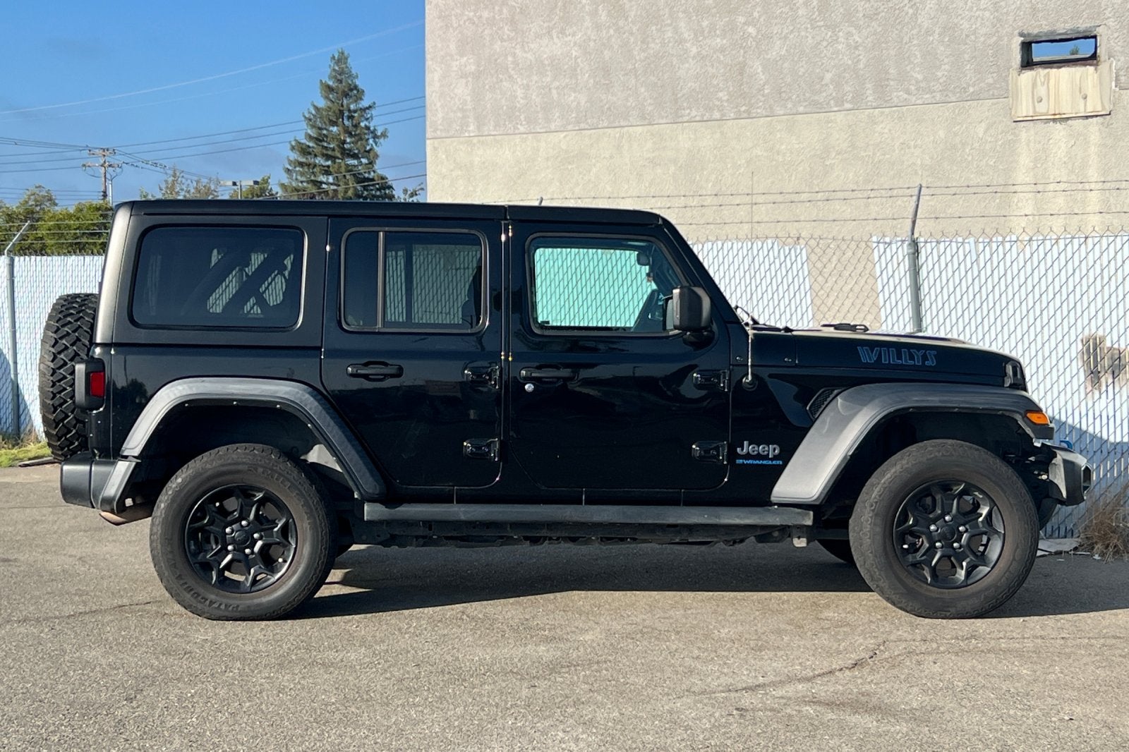 2023 Jeep Wrangler 4xe Willys