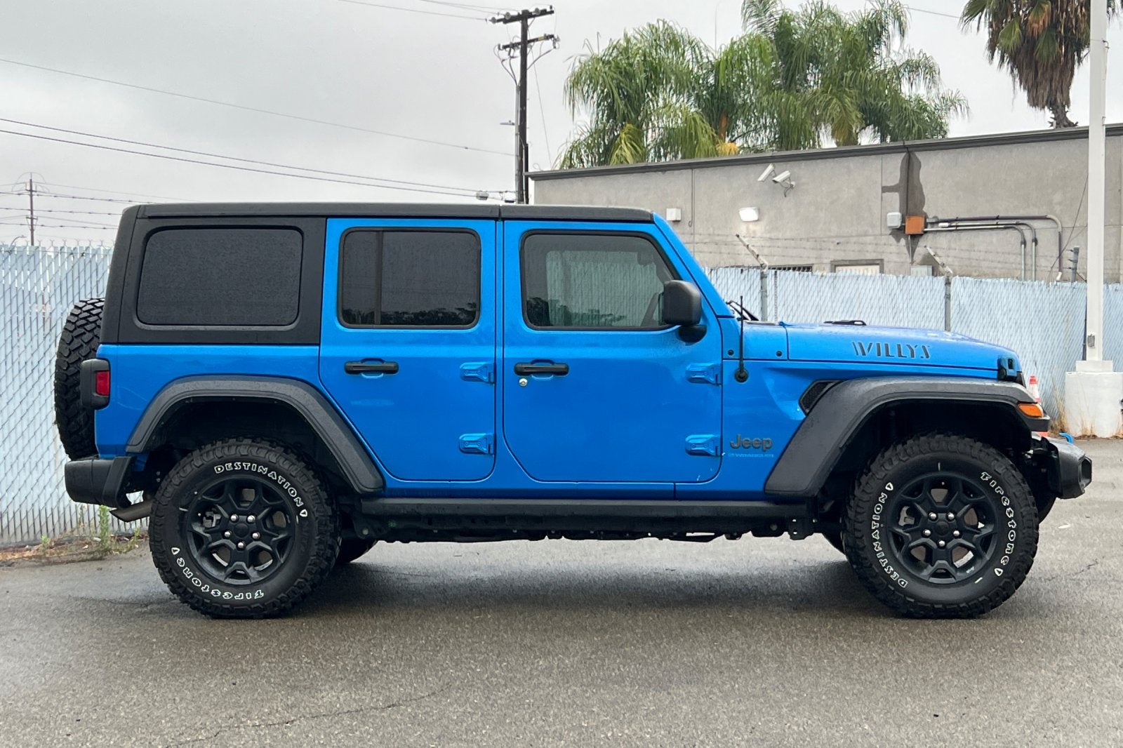 2023 Jeep Wrangler 4xe Willys