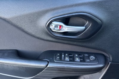 2015 Jeep Cherokee Sport