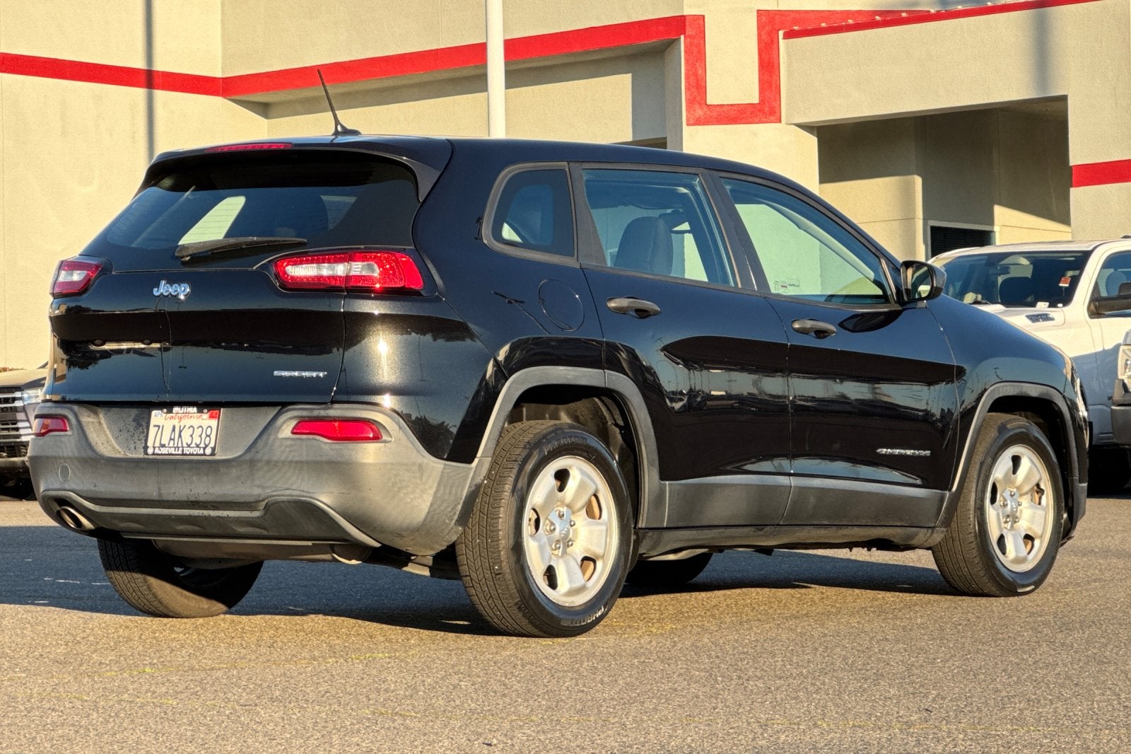 2015 Jeep Cherokee Sport
