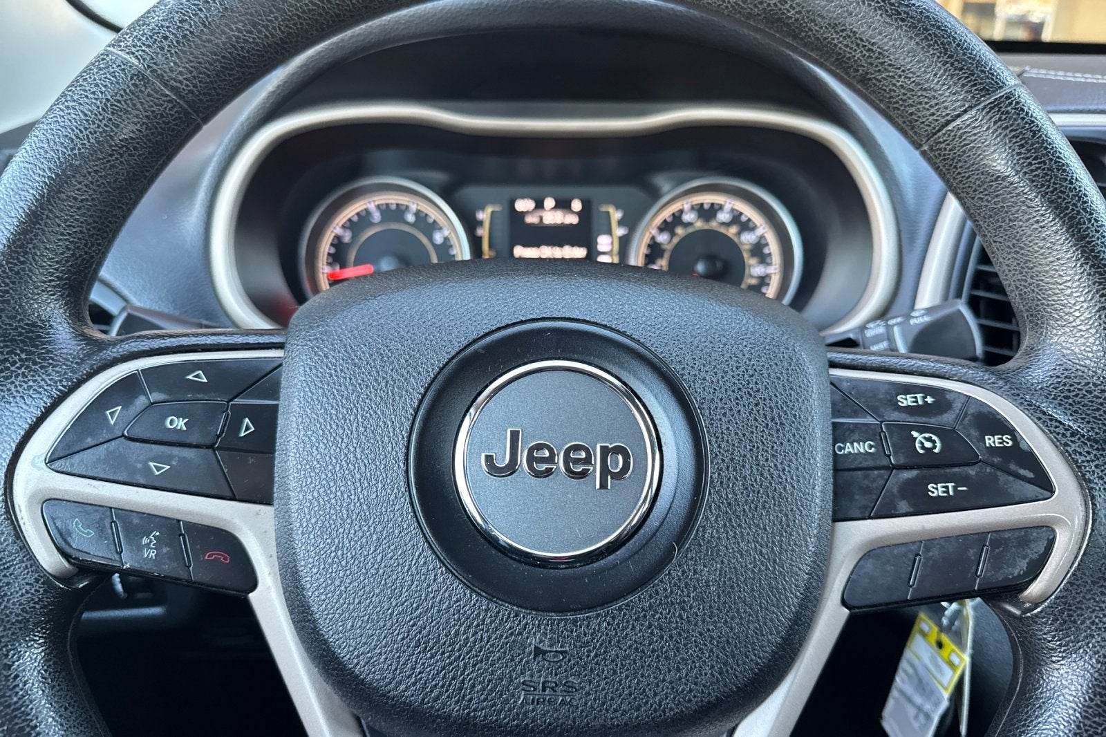 2015 Jeep Cherokee Sport