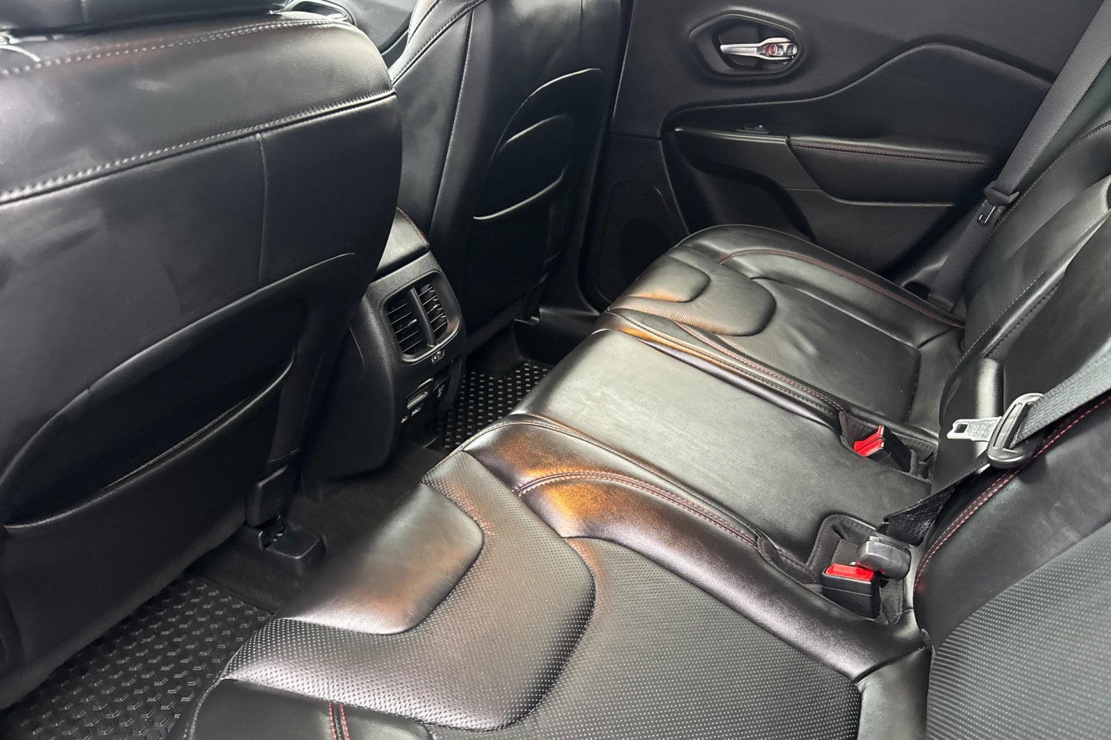 2020 Jeep Cherokee Trailhawk Elite