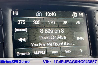 2017 Jeep Grand Cherokee Laredo