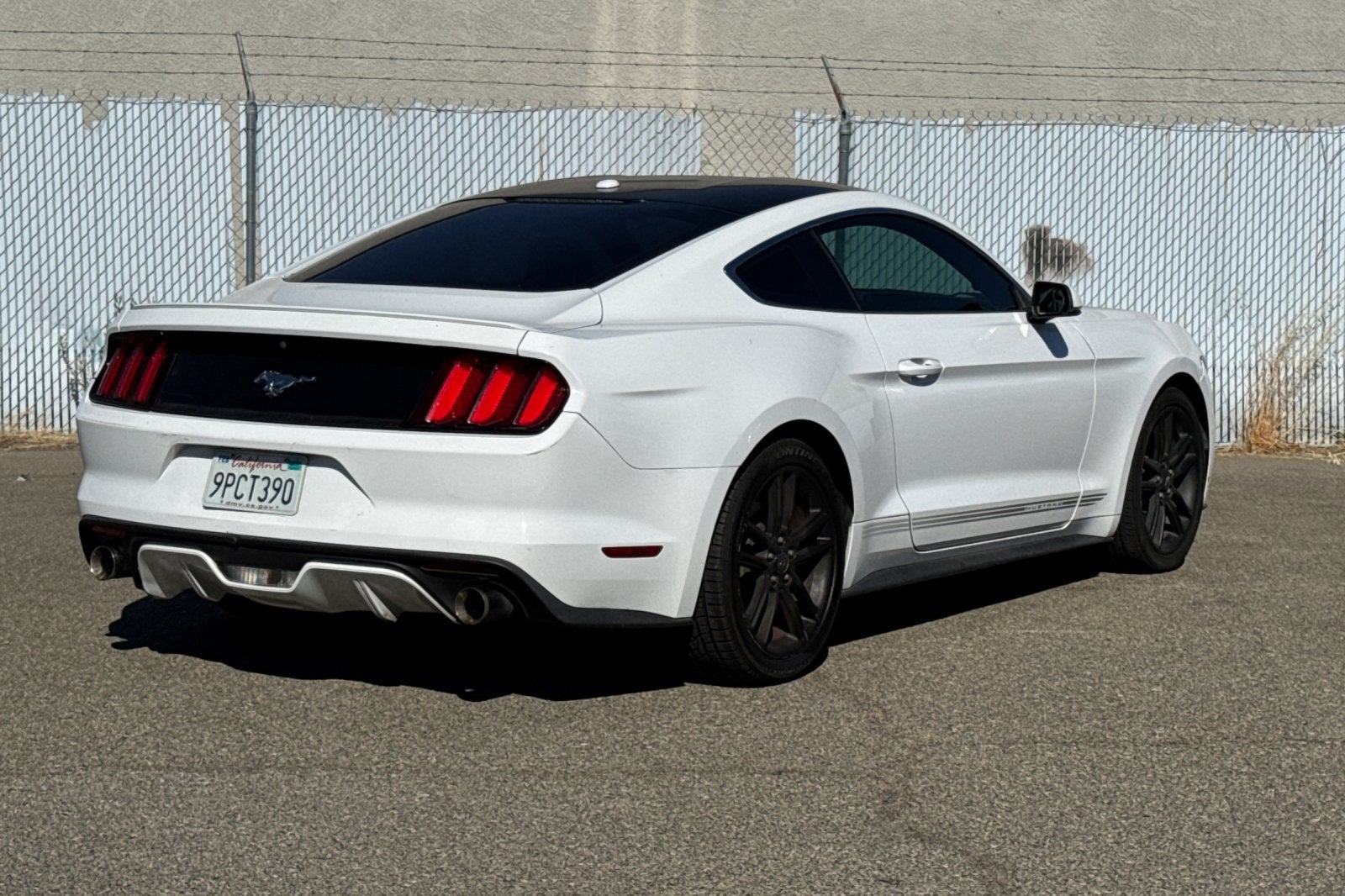 2016 Ford Mustang EcoBoost Premium